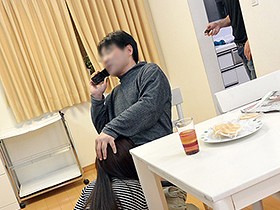 うちの妻は実はヤリマン！？ オレの前では貞淑な妻も本当は「ド」がつくスケベな色情魔　サンプル画像08